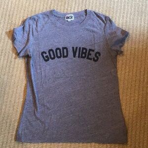 Sub-urban Riot TEE comfy Heather grey runs large for Xs